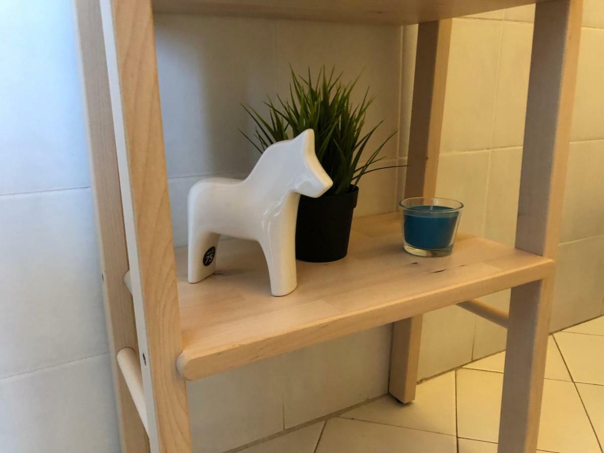 Irides Rooms A Un Passo Dai Parchi Divertimento Lazise Kültér fotó